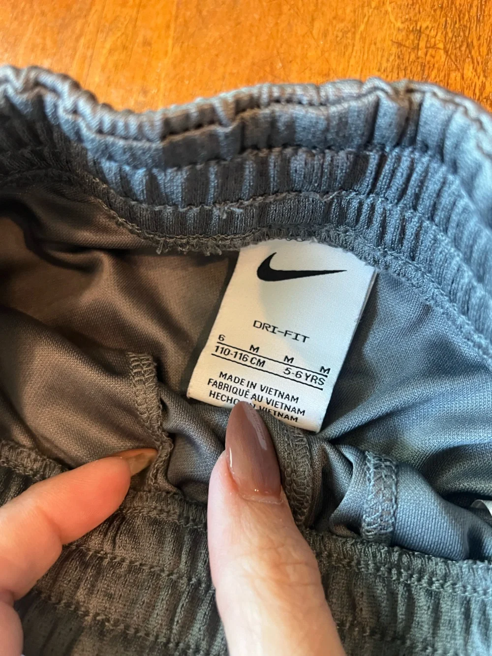 Nike Dri-FIT Boys Shorts Size 5-6 Gray Athletic Performance Active